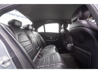 Mercedes-Benz C Class C Class AMG Line Saloon 1 Automatic Diesel