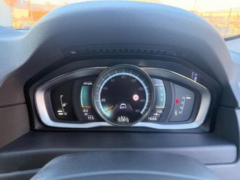 Volvo V70 2.0 D3 SE Lux Auto Euro 6 (s/s) 5dr