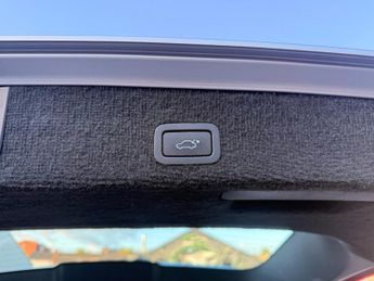 Volvo V70 2.0 D3 SE Lux Auto Euro 6 (s/s) 5dr
