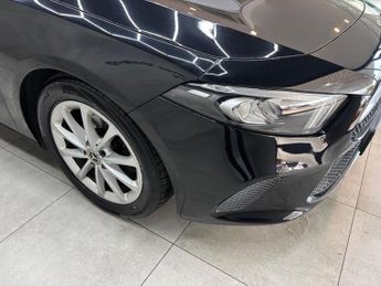 Mercedes-Benz A Class 1.5 A180d Sport 7G-DCT Euro 6 (s/s) 5dr