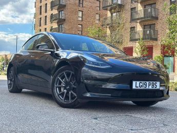 Tesla Model 3 Standard Range Plus Auto RWD 4dr