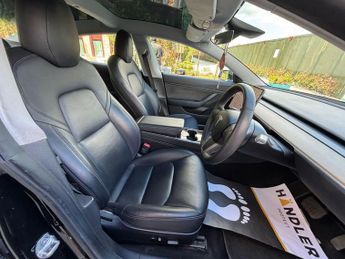 Tesla Model 3 Standard Range Plus Auto RWD 4dr