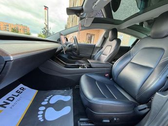Tesla Model 3 Standard Range Plus Auto RWD 4dr