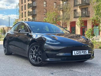 Tesla Model 3 Standard Range Plus Auto RWD 4dr