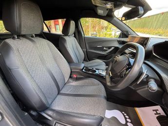 Peugeot 2008 1.2 PureTech Allure EAT Euro 6 (s/s) 5dr