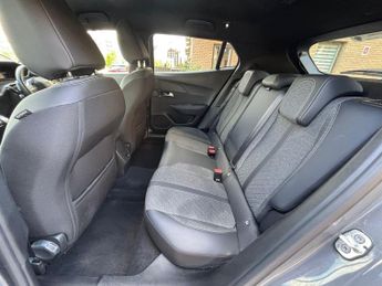 Peugeot 2008 1.2 PureTech Allure EAT Euro 6 (s/s) 5dr