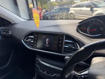 Peugeot 308 1.6 BlueHDi Allure Euro 6 (s/s) 5dr