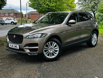 Jaguar F-PACE 2.0 D180 Portfolio SUV 5dr Diesel Auto AWD Euro 6 (s/s) (180 ps)
