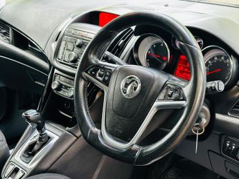 Vauxhall Zafira Tourer 2.0 CDTi SRi MPV 5dr Diesel Auto Euro 6 (170 ps)