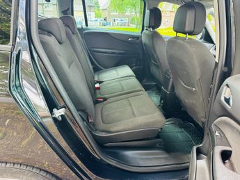 Vauxhall Zafira Tourer 2.0 CDTi SRi MPV 5dr Diesel Auto Euro 6 (170 ps)