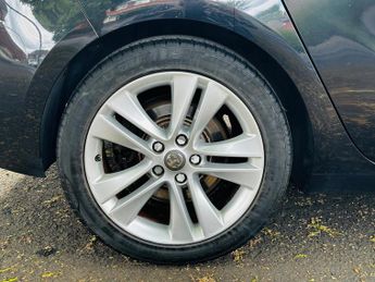 Vauxhall Zafira Tourer 2.0 CDTi SRi MPV 5dr Diesel Auto Euro 6 (170 ps)
