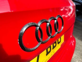 Audi A3 2.0 TDI Black Edition Sportback S Tronic quattro Euro 6 (s/s) 5d