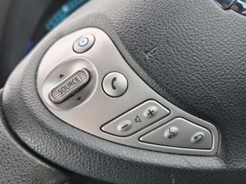 Nissan Leaf 24kWh Acenta Auto 5dr