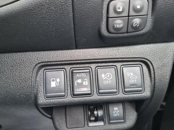 Nissan Leaf 24kWh Acenta Auto 5dr