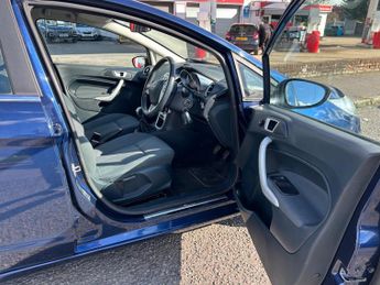 Ford Fiesta 1.4 Zetec 5dr