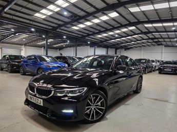 BMW 330 2.0 330e 12kWh Sport Pro Auto Euro 6 (s/s) 4dr