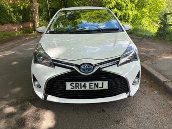 Toyota Yaris 1.5 VVT-h Excel E-CVT Euro 6 5dr (15in Alloy)