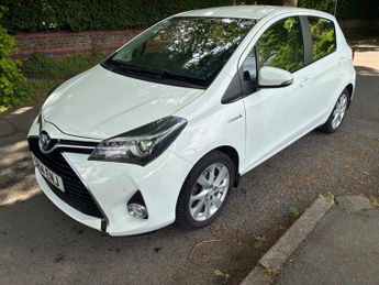 Toyota Yaris 1.5 VVT-h Excel E-CVT Euro 6 5dr (15in Alloy)
