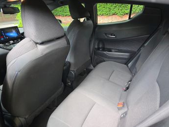 Toyota C-HR 1.8 VVT-h Icon CVT Euro 6 (s/s) 5dr