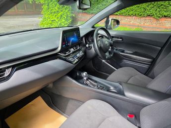 Toyota C-HR 1.8 VVT-h Icon CVT Euro 6 (s/s) 5dr