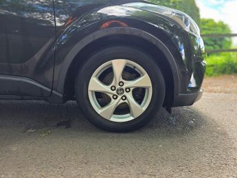 Toyota C-HR 1.8 VVT-h Icon CVT Euro 6 (s/s) 5dr