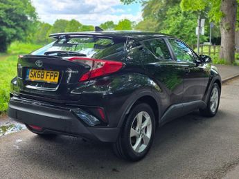 Toyota C-HR 1.8 VVT-h Icon CVT Euro 6 (s/s) 5dr