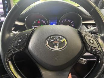 Toyota C-HR 1.8 VVT-h Dynamic CVT Euro 6 (s/s) 5dr