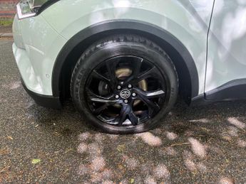 Toyota C-HR 1.8 VVT-h Dynamic CVT Euro 6 (s/s) 5dr