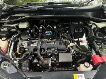 Toyota C-HR 1.8 VVT-h Dynamic CVT Euro 6 (s/s) 5dr