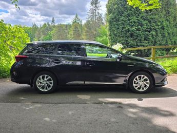 Toyota Auris 1.8 VVT-h Business Edition Touring Sports CVT Euro 6 (s/s) 5dr