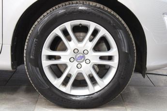 Volvo XC60 2.4 D5 SE Lux Nav Auto AWD Euro 6 (s/s) 5dr