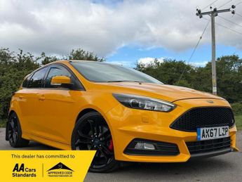 Ford Focus 2.0T EcoBoost ST-3 Euro 6 (s/s) 5dr