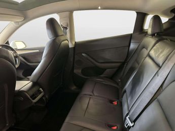 Tesla Model Y (Dual Motor) Performance SUV 5dr Electric Auto 4WDE (426 bhp)