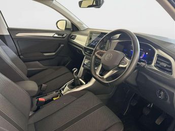 Volkswagen T-Roc 1.5 TSI Match SUV 5dr Petrol Manual Euro 6 (s/s) (150 ps)