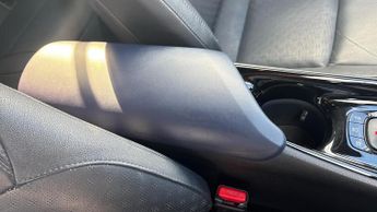 Toyota C-HR 1.8 VVT-h Dynamic CVT Euro 6 (s/s) 5dr