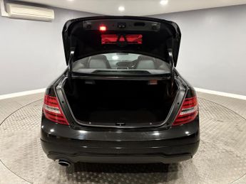 Mercedes-Benz C Class 2.1 C250 CDI AMG Sport Edition G-Tronic+ Euro 5 (s/s) 2dr
