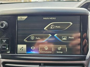 Peugeot 2008 1.2 e-VTi Active EGC Euro 5 (s/s) 5dr