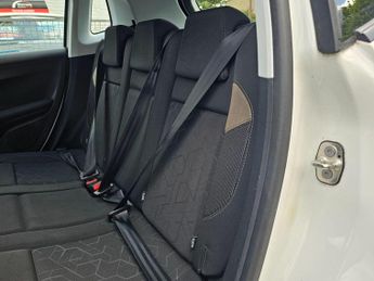Peugeot 2008 1.2 e-VTi Active EGC Euro 5 (s/s) 5dr