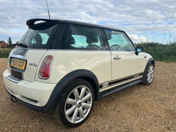 MINI Cooper 1.5C Sport Steptronic Euro 6 (s/s) 3dr