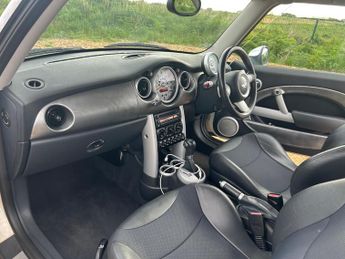 MINI Cooper 1.5C Sport Steptronic Euro 6 (s/s) 3dr