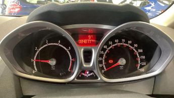 Ford Fiesta 1.25 Zetec 5dr