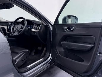 Volvo XC60 Inscription B5 (Petrol)