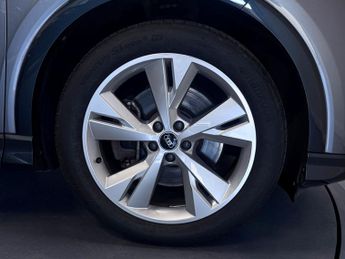 Audi Q4 e-tron 45 S line SUV 5dr Electric Auto 82kWh (286 ps)