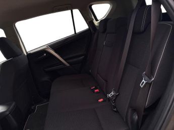 Toyota RAV4 2.5 VVT-h Business Edition Plus SUV 5dr Petrol Hybrid CVT Euro 6