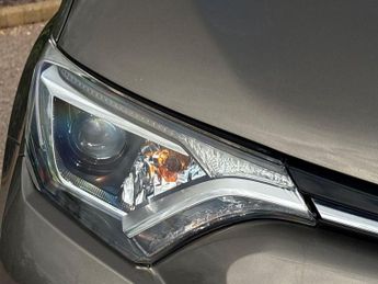 Toyota RAV4 2.5 VVT-h Business Edition Plus SUV 5dr Petrol Hybrid CVT Euro 6