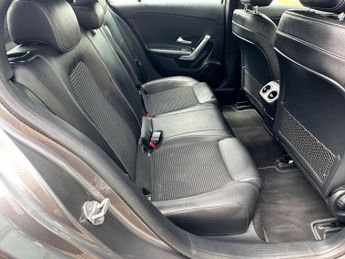 Mercedes-Benz A Class 1.3 A180 Sport (Executive) 7G-DCT Euro 6 (s/s) 5dr