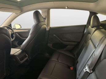 Tesla Model Y (Dual Motor) Long Range SUV 5dr Electric Auto 4WDE (384 bhp)