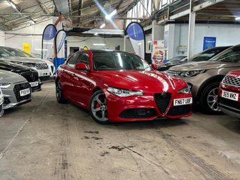 Alfa Romeo Giulia 2.0T Veloce Saloon 4dr Petrol Auto Euro 6 (s/s) (280 ps)