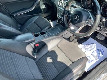 Mercedes-Benz A Class 2.1 A200d AMG Line (Premium) 7G-DCT Euro 6 (s/s) 5dr