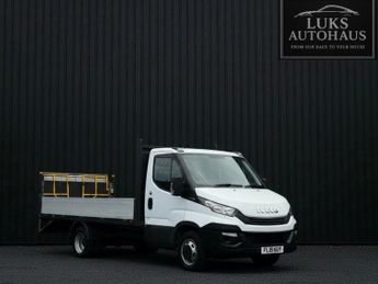 Iveco Daily 2.3 TD 14V 35C 3450 RWD L2 2dr